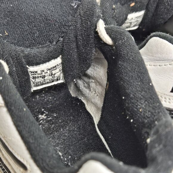 Vintage 90s Nike Air Black White Sneakers Size 7 Just Do It Swoosh Collectable - Picture 11 of 11